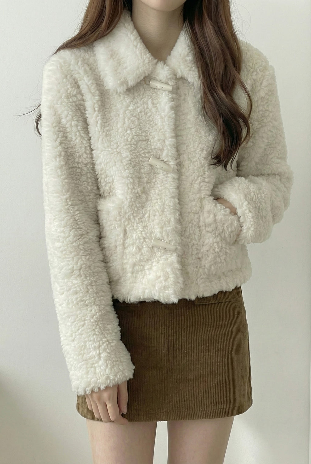 ショートボアフェミニンジャケット