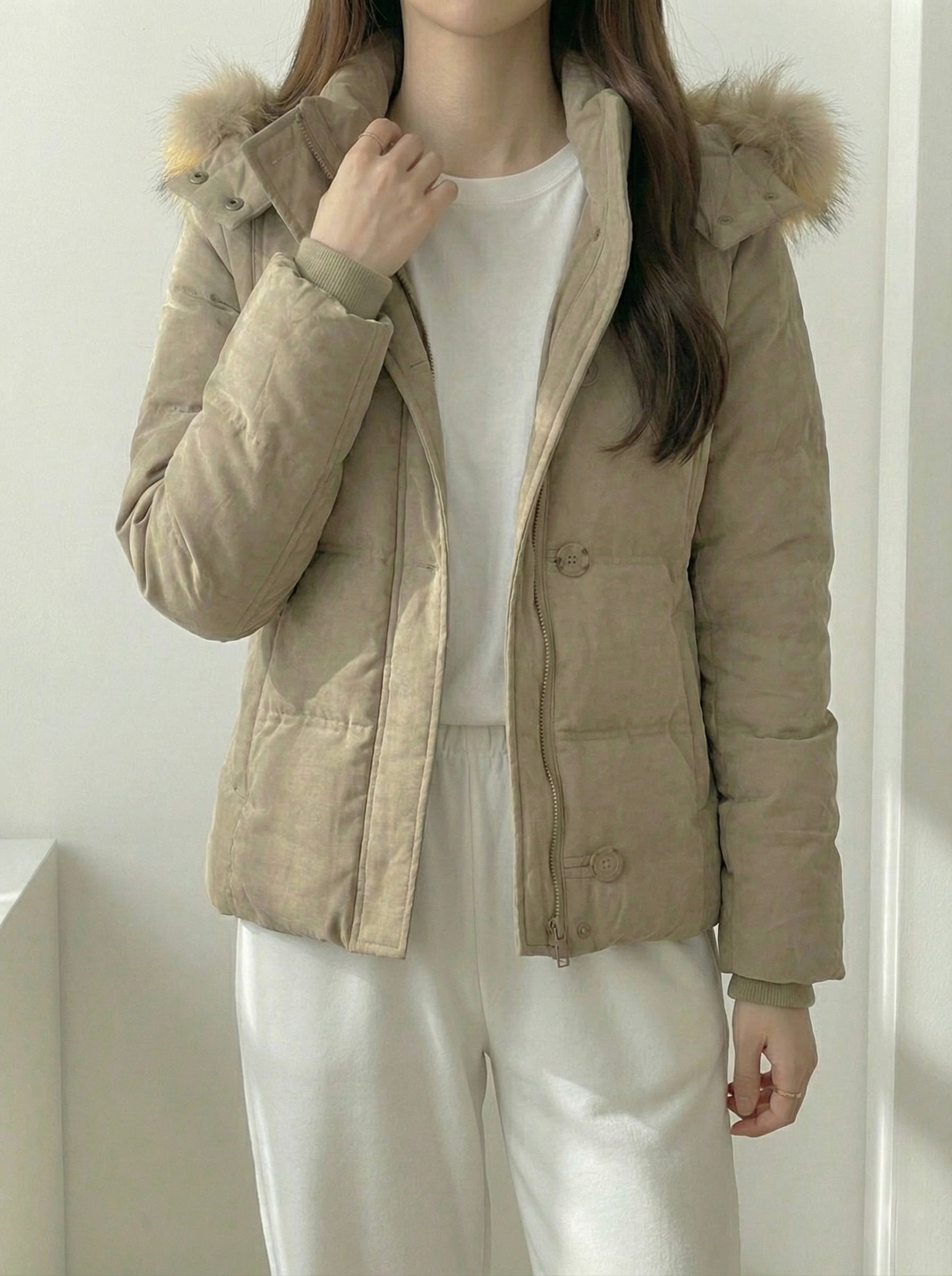 ボリュームファーフードパッファージャケット