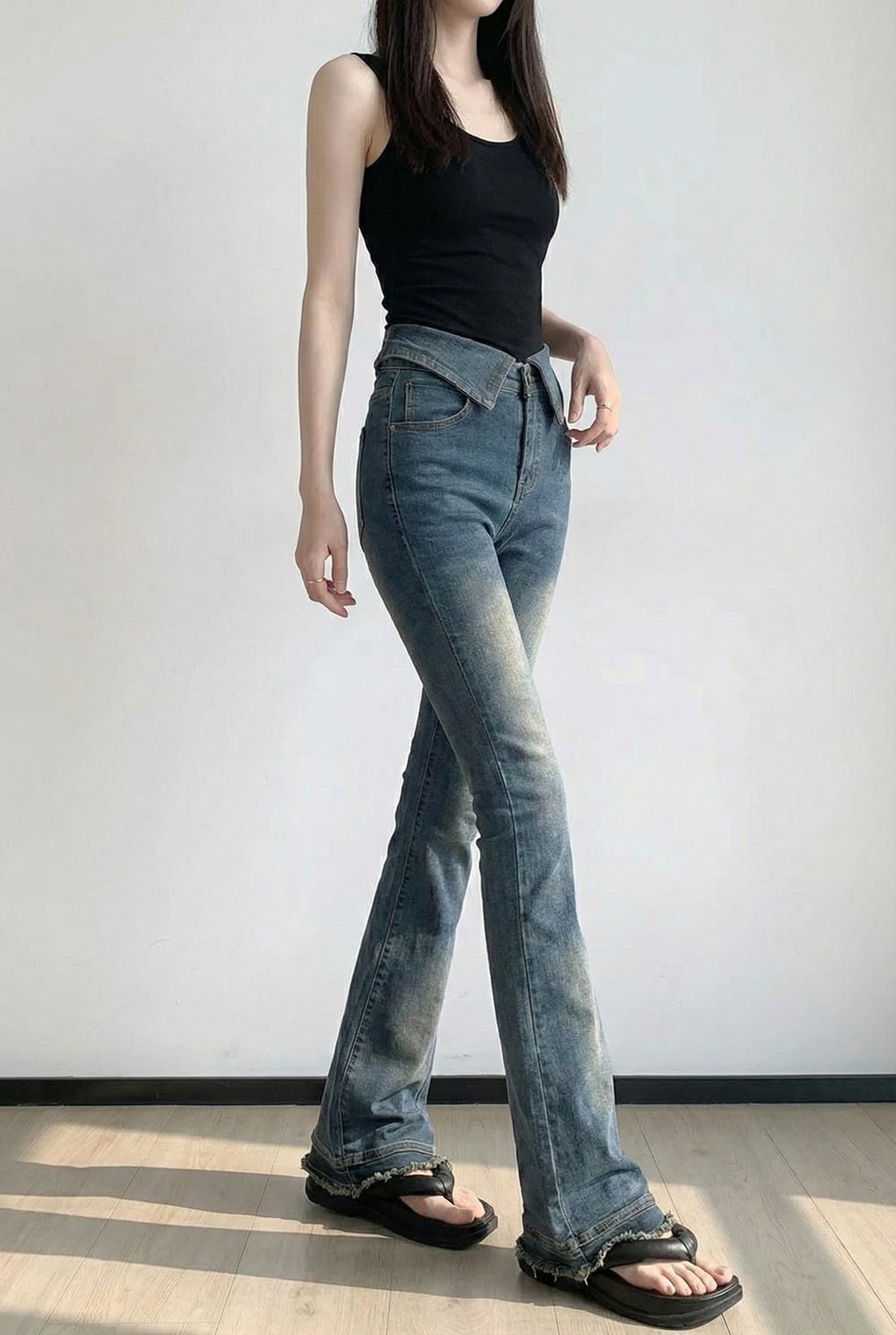 ダブルウエストスリムフレアジーンズ