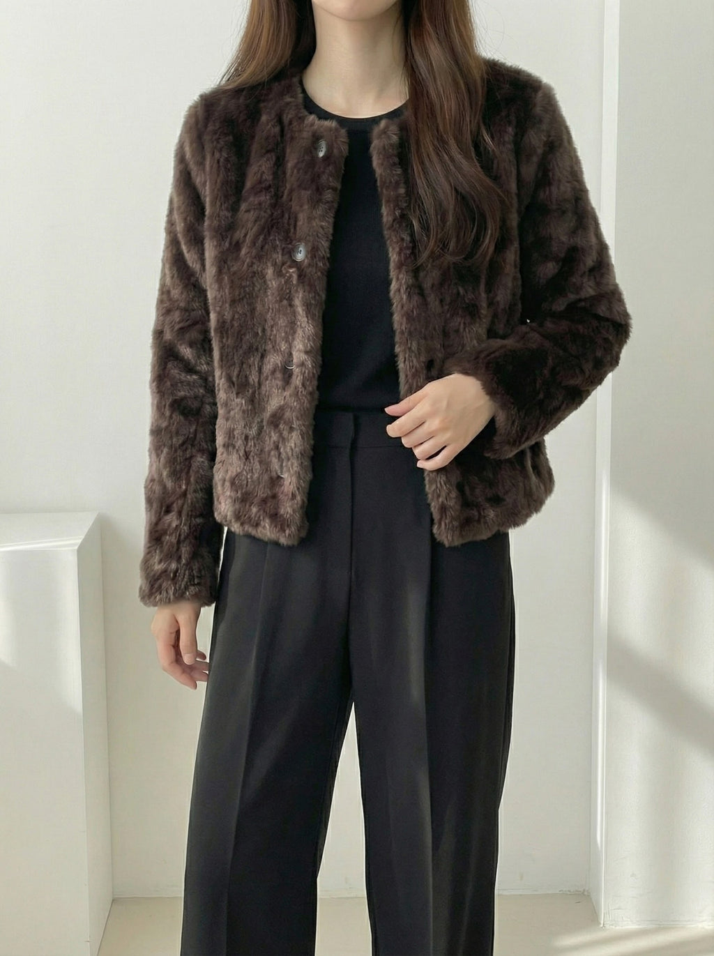 フェイクファーショートジャケット