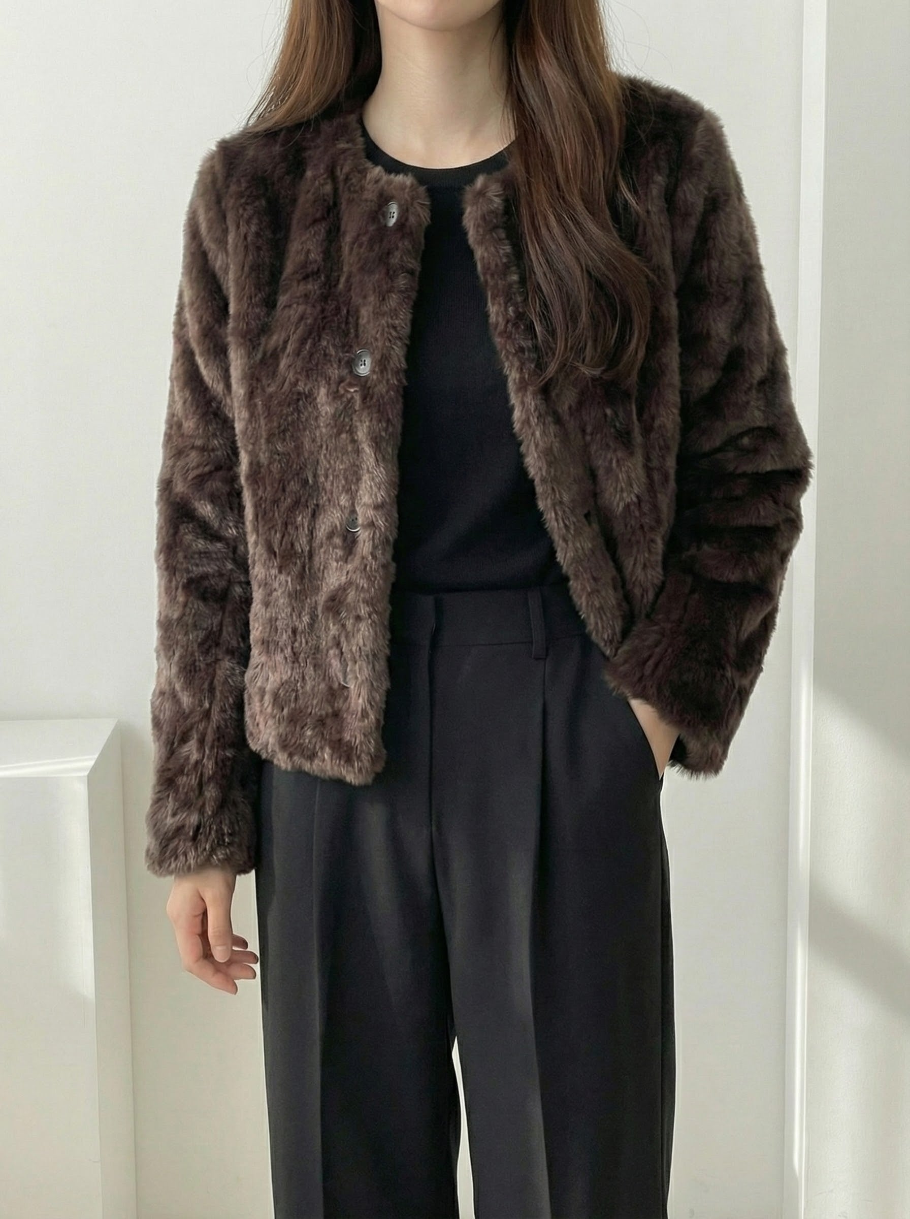 フェイクファーショートジャケット
