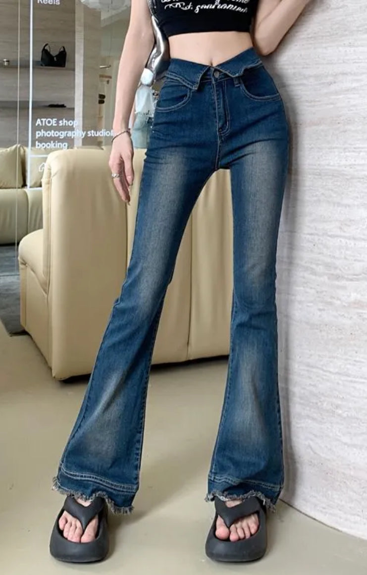 ダブルウエストスリムフレアジーンズ