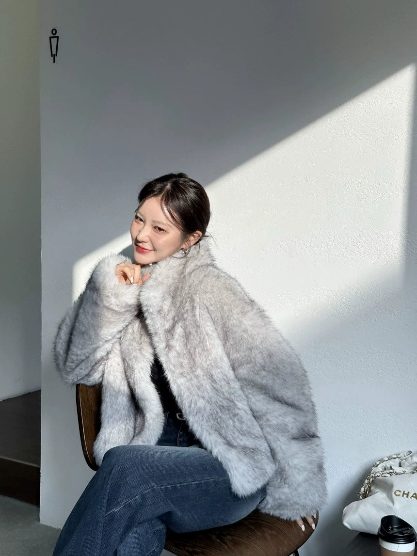 フェイクファーショートジャケット