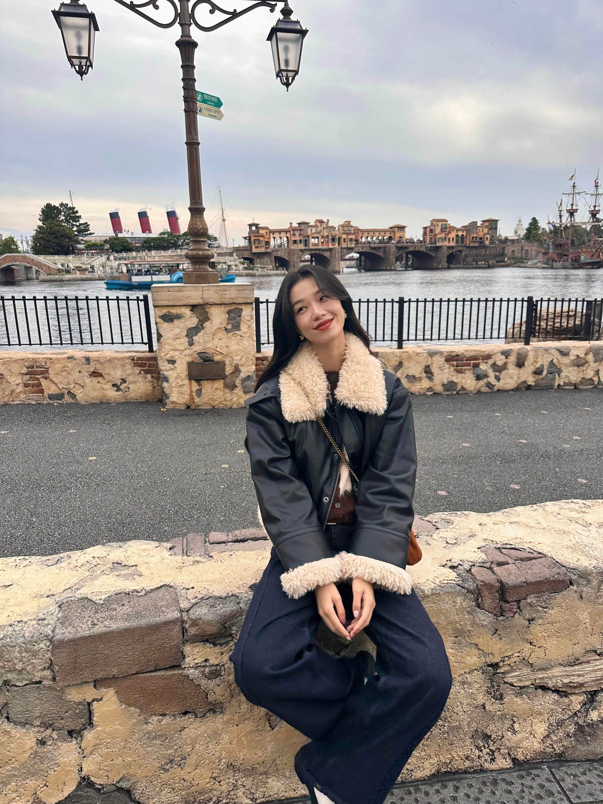 ボアカラーフェイクレザームートンジャケット