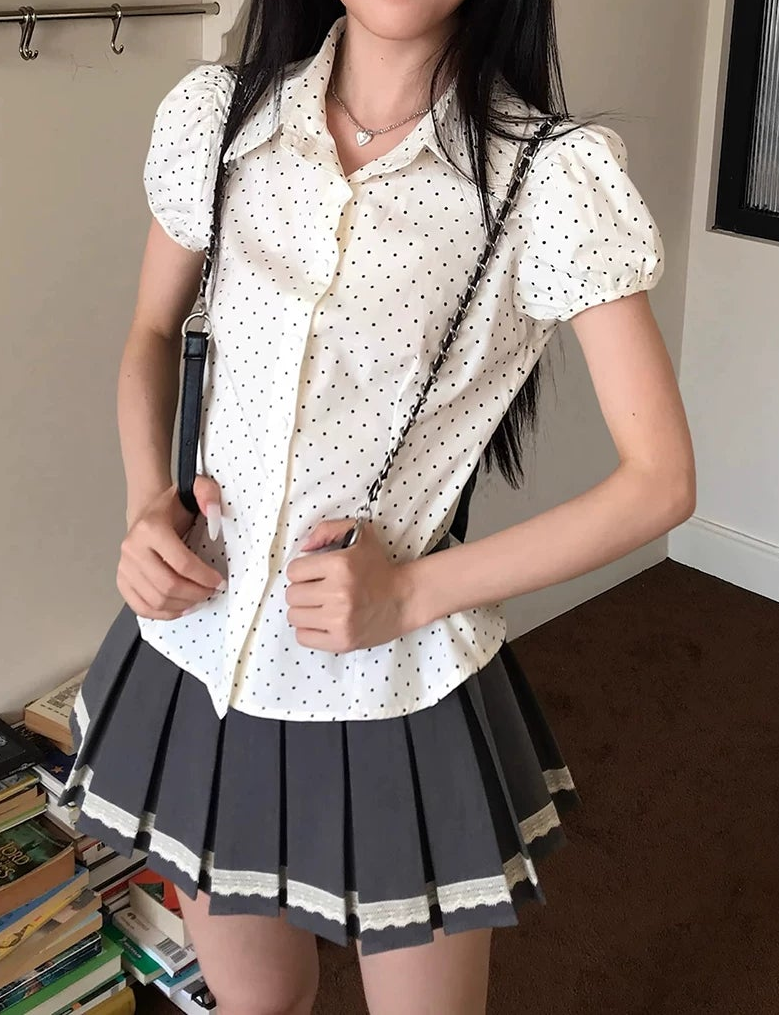 フレンチショートドットパフスリーブシャツ