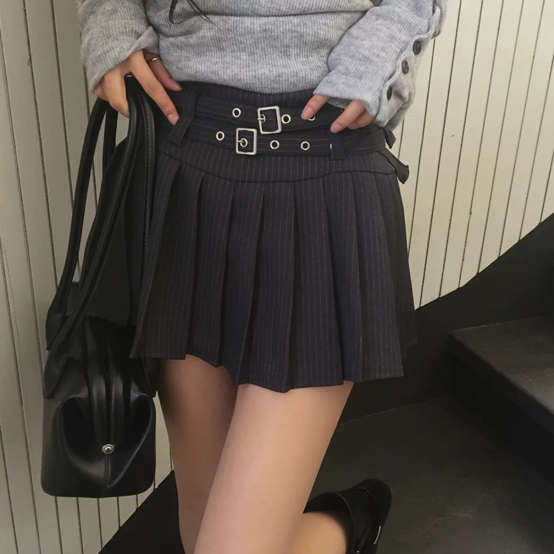ダブルベルトプリーツミニスカート
