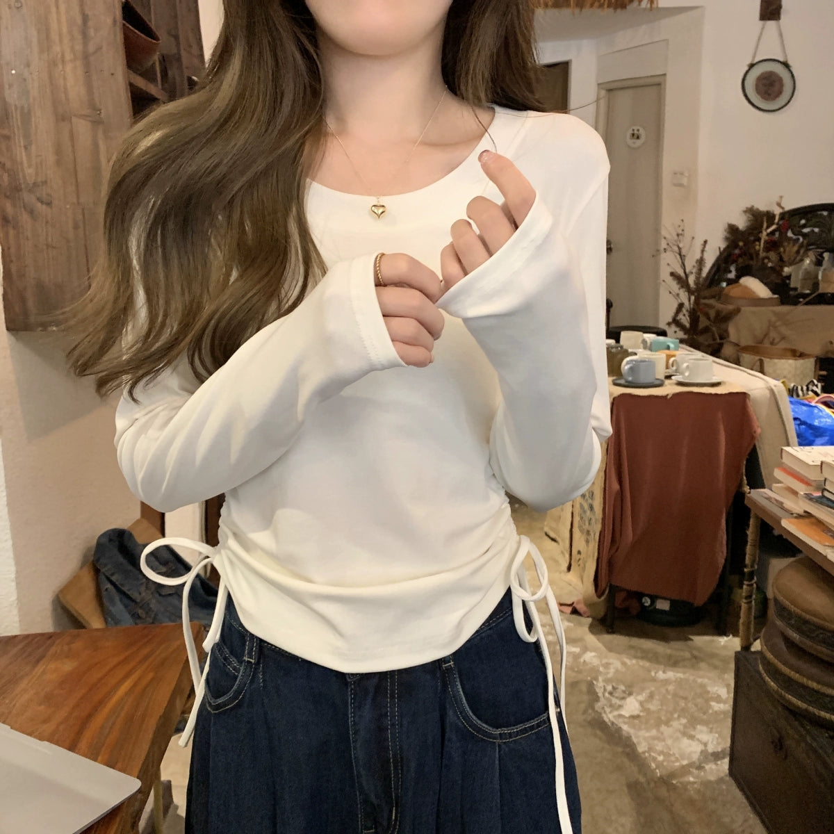 ラウンドネックギャザーロングTシャツ