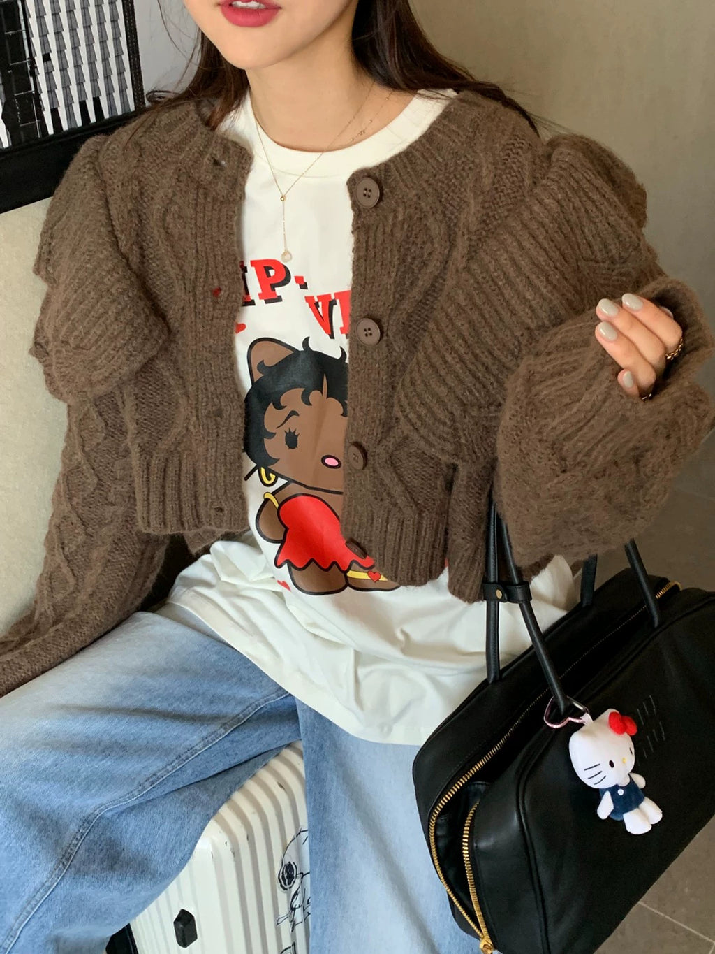 クロップドフリルショルダーニットカーディガン