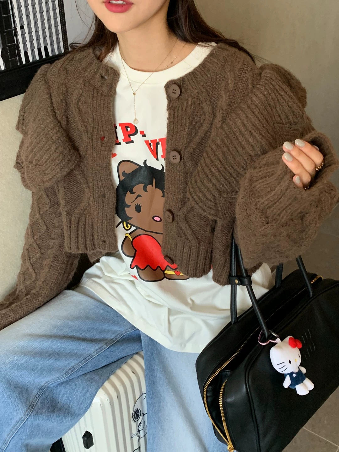 クロップドフリルショルダーニットカーディガン