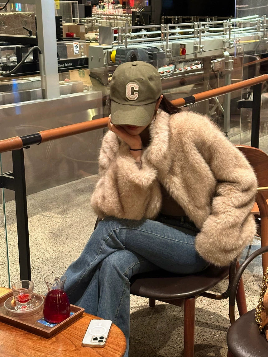 フェイクファーショートジャケット