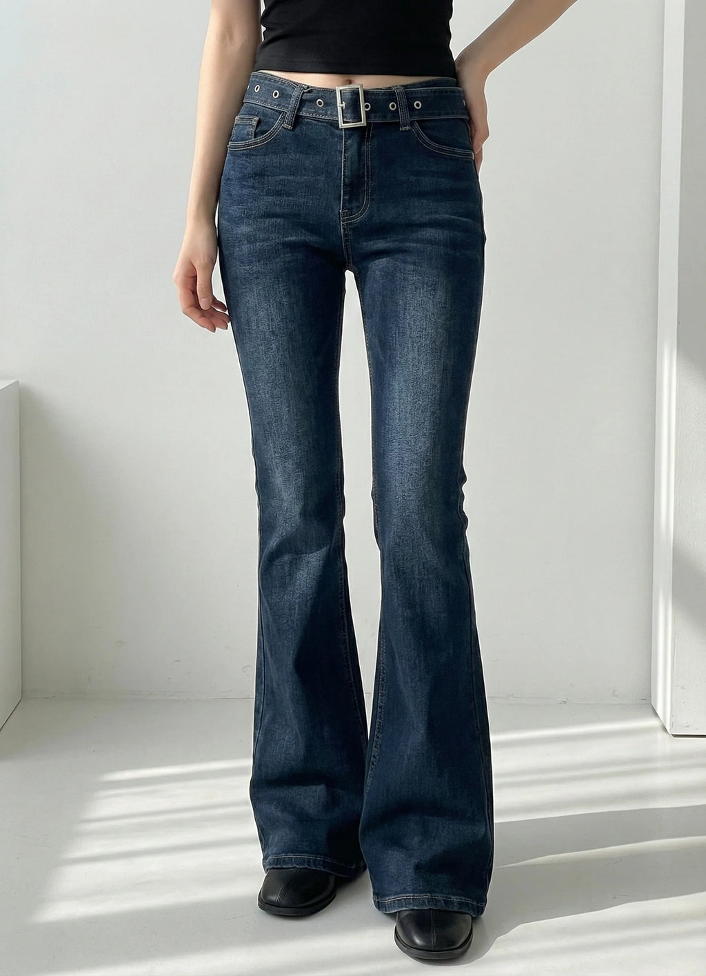 スリムラインベルトフレアデニム